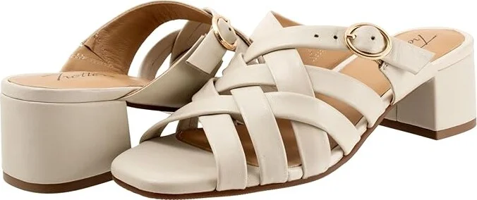 Trotters Lauri Women's Sandals Ivory : 9 W (D), Leather
