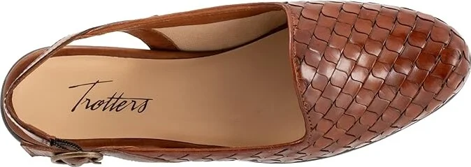 Trotters Lea Women's Flat Shoes Brown : 6.5 M (B), Leather/Rubber - Image 2