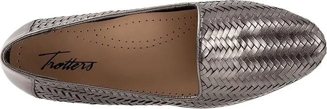 Trotters Liz III Women's Shoes Pewter : 12 WW (EE), Leather - Image 2