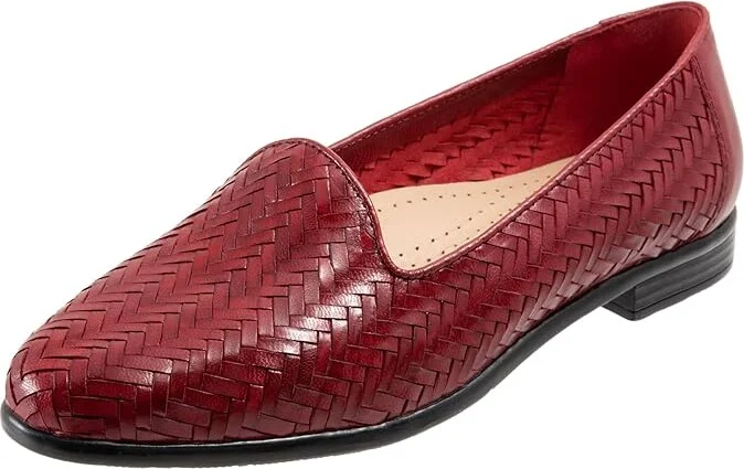Trotters Liz III Women's Shoes Red Leather : 7 WW (EE)