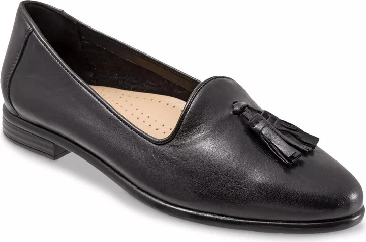 Trotters Liz Loafer