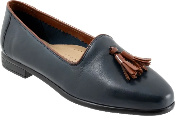 Trotters Liz Tassel Flat