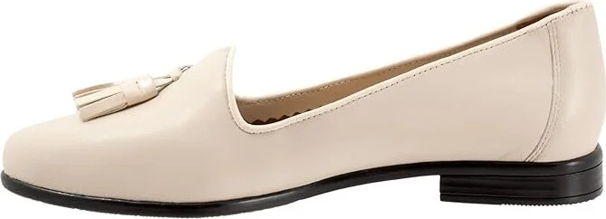 Trotters Liz Tassel Women's Shoes Ivory : 10 M (B), Leather - Image 4