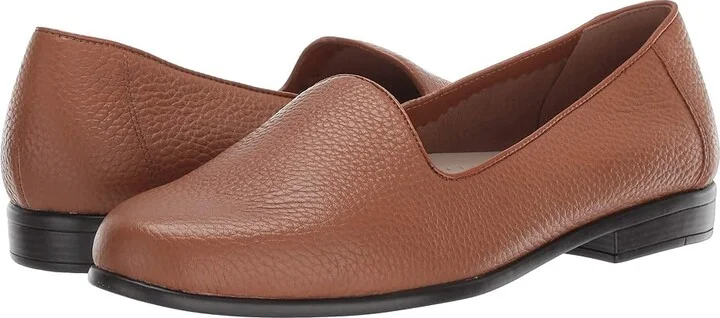 Trotters Liz Tumbled Women's Slip on Shoes Tan Very Soft Tumbled Leather : 5 M (B)