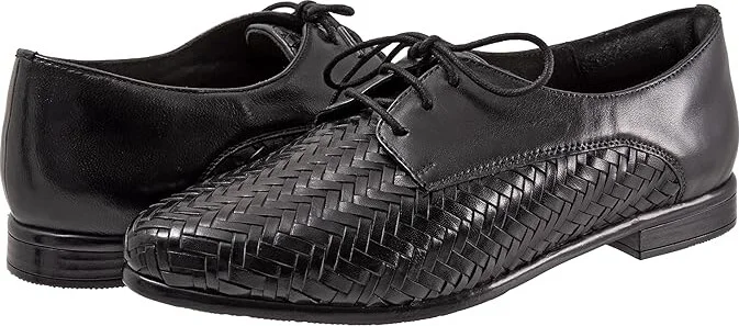 Trotters Lizzie Herringbone Women's Flat Shoes Black : 5.5 M (B), Leather