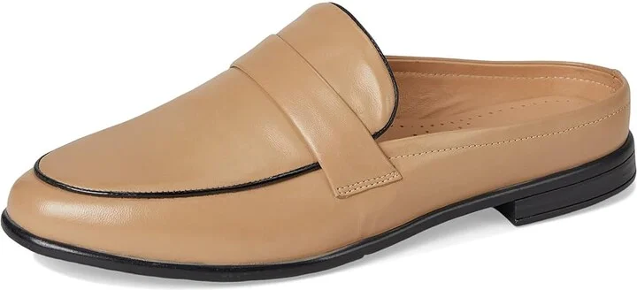 Trotters Lola Women's 1-2 inch heel Shoes Beige : 11 M (B), Leather - Image 5