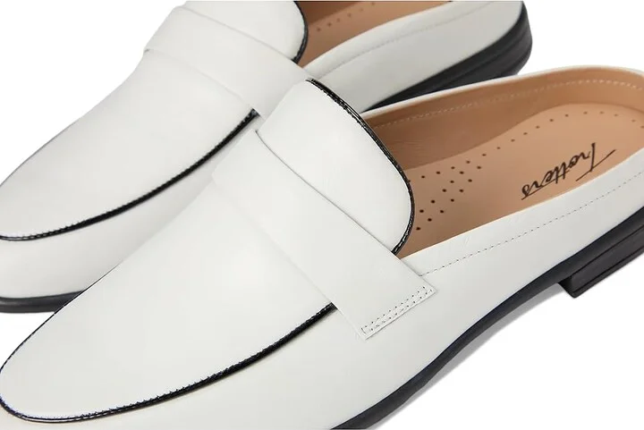 Trotters Lola Women's 1-2 inch heel Shoes White : 7 M (B), Leather - Image 7