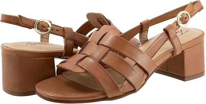 Trotters Luna Women's Sandals Luggage : 10 M (B), Leather