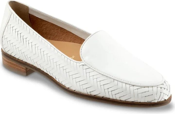 Trotters Lyric Loafer