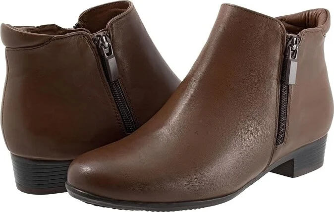 Trotters Major Women's Boots Dark Taupe : 10 N (AA)