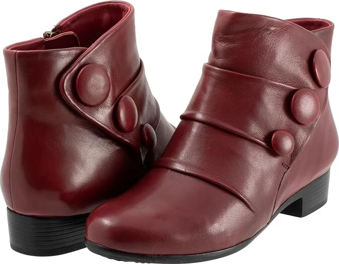 Trotters Mila Women's Boots Sangria : 6 W (D), Leather