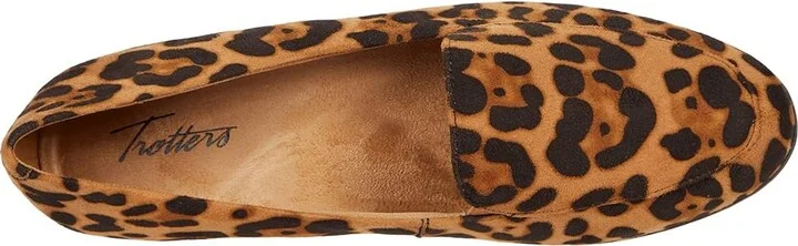 Trotters Monarch Women's Shoes Tan Leopard : 6.5 N (AA), Leather - Image 2