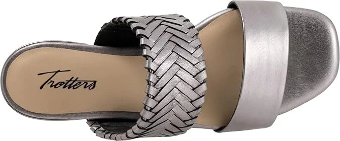Trotters Nalane Women's Sandals Pewter : 6.5 W (D), Leather - Image 2