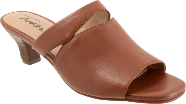 Trotters Ninette Sandal