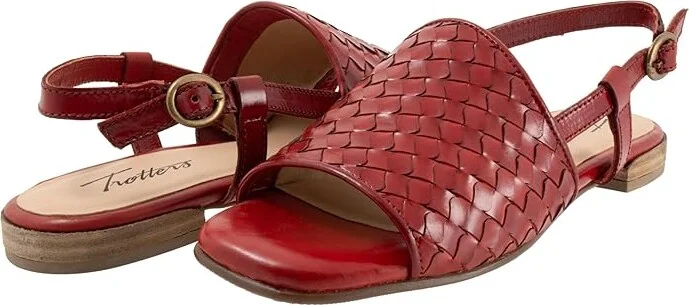 Trotters Nola Women's Sandals Red : 11 M (B), Leather