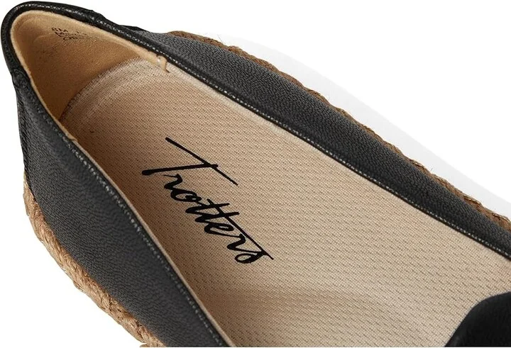 Trotters Poppy Women's Flat Shoes Black : 7 N (AA), Leather/Rubber - Image 7