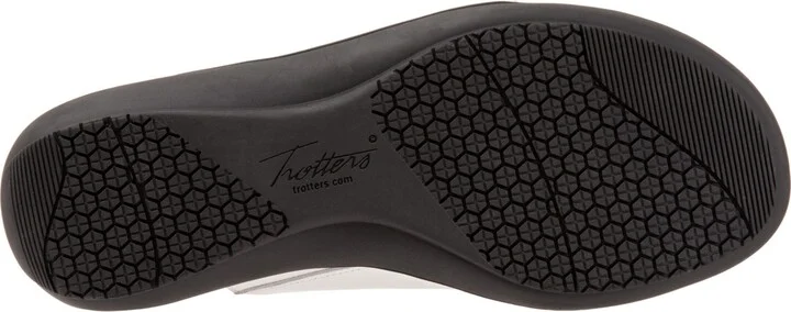 Trotters Regina Sandal - Image 7
