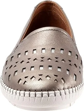 Trotters Remi Women's Shoes Pewter Metallic : 9.5 M (B), Leather - Image 5