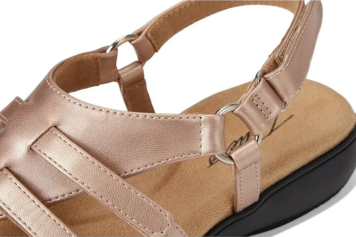 Trotters Ria Women's Sandals Champagne : 9.5 M (B), Leather - Image 7