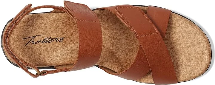 Trotters River Women's Sandals Luggage : 9 W (D), Leather - Image 2