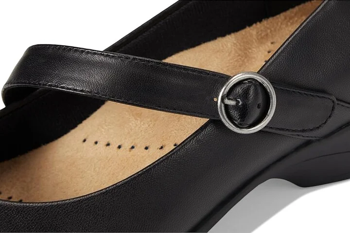 Trotters Rochelle High Women's Heels Black : 12 M (B), Leather - Image 7