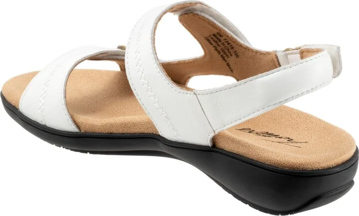 Trotters Romi Stitch Sandal - Image 9
