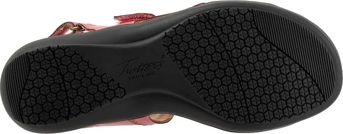 Trotters Romi Stitch Women's Sandals Fuchsia : 10 WW (EE), Leather - Image 3