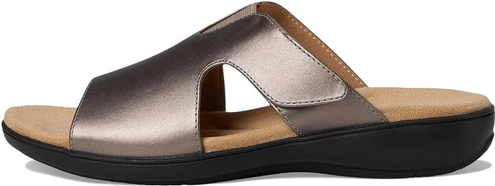 Trotters Roxine Women's Sandals Pewter : 5 M (B), Rubber - Image 6