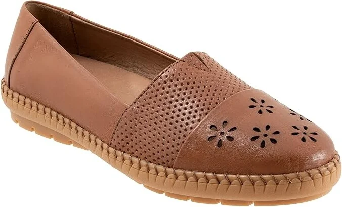 Trotters Ruby Perf Women's Flat Shoes Luggage : 6.5 W (D), Leather