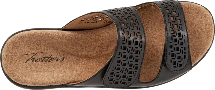 Trotters Ruthie Sandal - Image 4