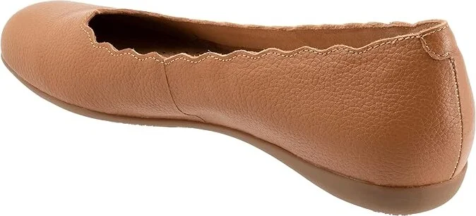 Trotters Sabine Women's Flat Shoes Luggage : 11 W (D), Leather - Image 4