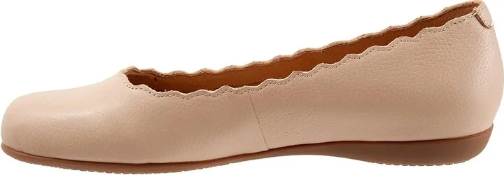 Trotters Sabine Women's Flat Shoes Nude : 10.5 M (B), Leather - Image 6