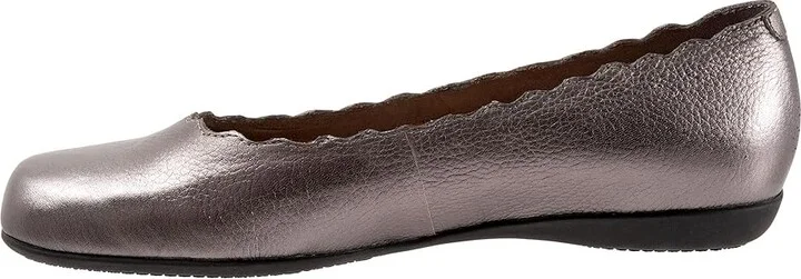 Trotters Sabine Women's Flat Shoes Pewter : 5 M (B), Leather - Image 6