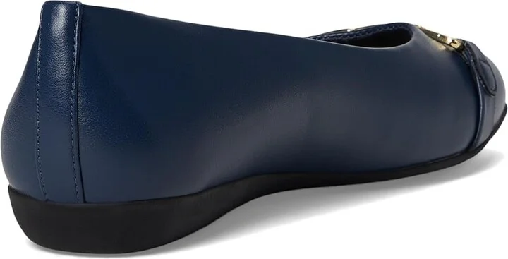 Trotters Sadie Women's Flat Shoes Navy : 10 WW (EE), Leather - Image 4