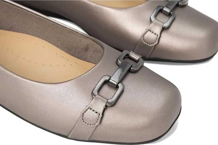 Trotters Sadie Women's Flat Shoes Pewter : 6.5 W (D), Leather - Image 7