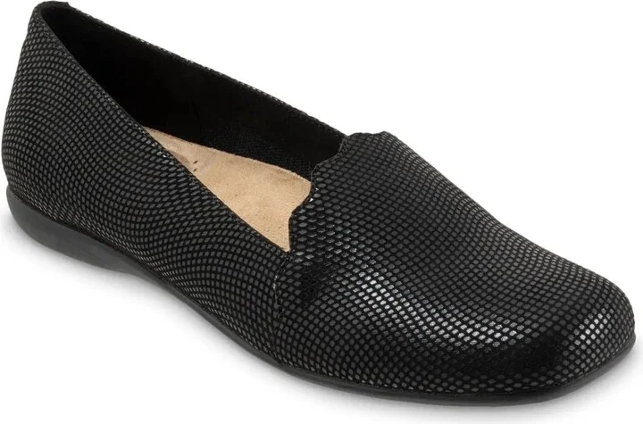 Black Mini Dot Print