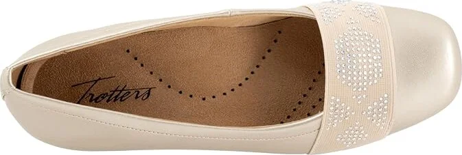 Trotters Samantha Women's Slip on Shoes Chmpgn Gem : 7.5 M (B) - Image 2