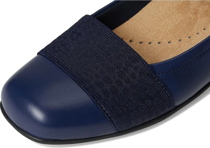 Trotters Samantha Women's Slip on Shoes Navy Veg/Croco Gore : 6.5 N (AA) - Image 7