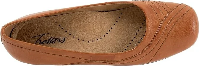 Trotters Sasha Women's Flat Shoes Luggage : 8 W (D), Leather - Image 2