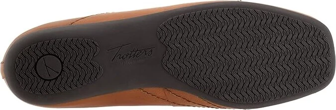Trotters Sasha Women's Flat Shoes Luggage : 8 W (D), Leather - Image 3
