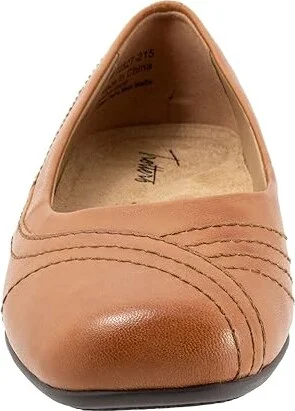 Trotters Sasha Women's Flat Shoes Luggage : 8 W (D), Leather - Image 5