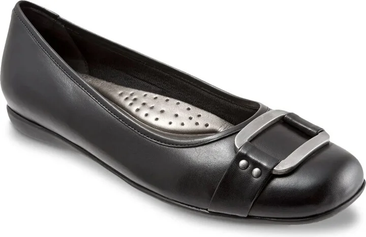 Trotters Sizzle Flat