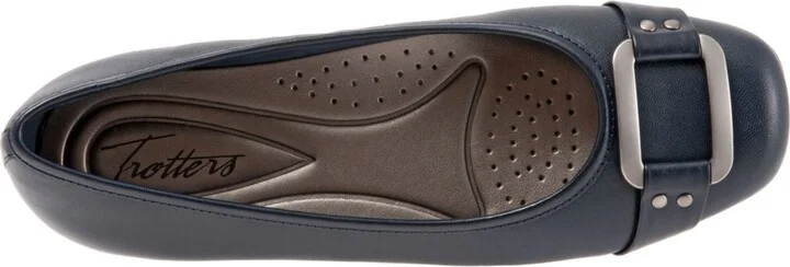 Trotters Sizzle Signature Flat - Image 5