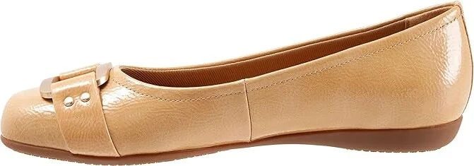 Trotters Sizzle Signature Women's Flat Shoes Nude Patent : 10 N (AA), Patent Leather - Image 6