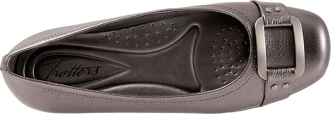 Trotters Sizzle Women's Dress Flat Shoes Pewter : 6 W (D), Leather - Image 2