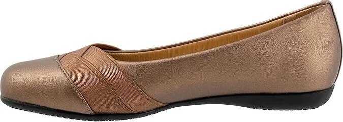 Trotters Stella Women's Flat Shoes Bronze : 12 N (AA) - Image 5