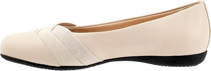 Trotters Stella Women's Flat Shoes Ivory : 7 W (D) - Image 4