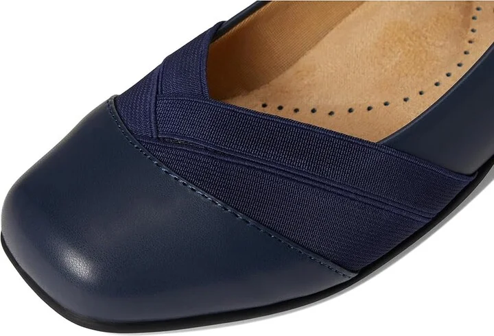 Trotters Stella Women's Flat Shoes Navy : 12 W (D) - Image 7