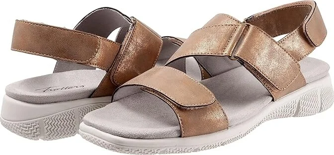 Trotters Tatia Women's Shoes Bronze Metallic : 11 W (D), Leather