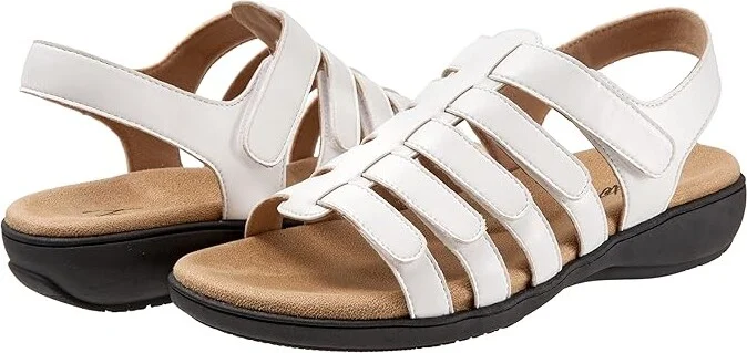 Trotters Tiki Women's Shoes White : 7 M (B), Leather